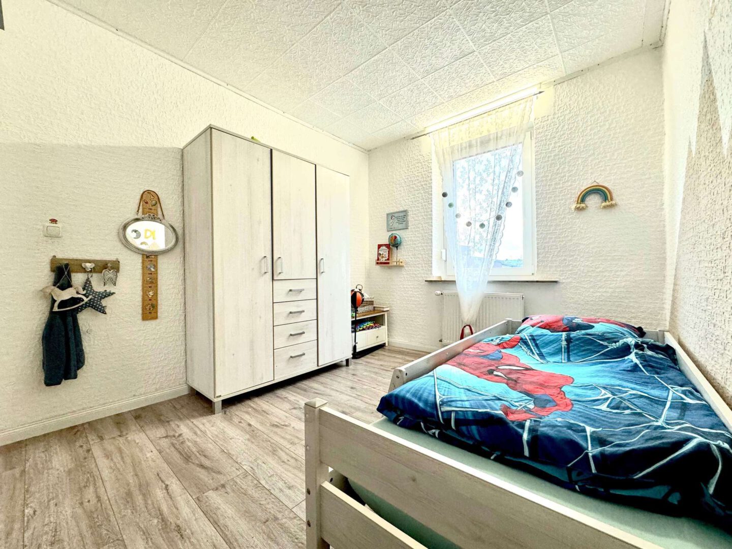 Kinderzimmer 2/ 1.OG