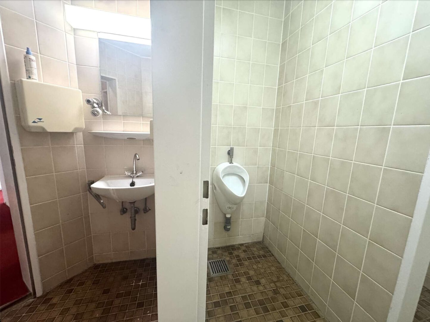 Herren WC Keller
